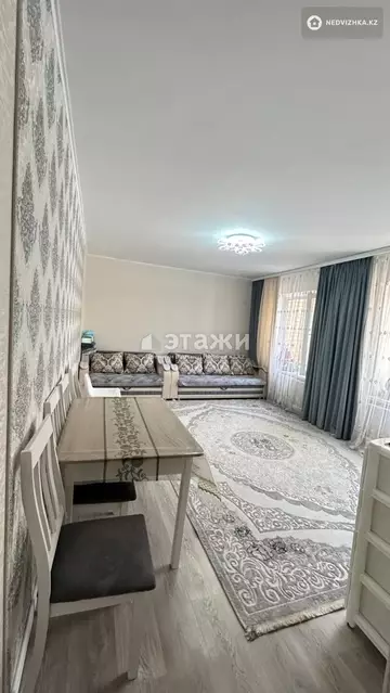 2-комнатная квартира, этаж 2 из 10, 53 м²