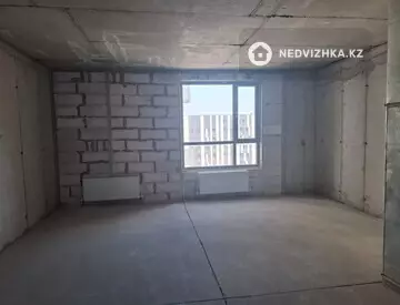 1-комнатная квартира, этаж 12 из 13, 44 м²