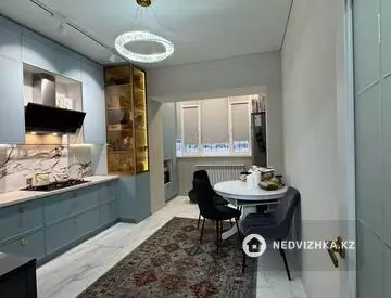 3-комнатная квартира, этаж 1 из 5, 85 м²