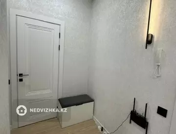 1-комнатная квартира, этаж 9 из 10, 5 м²