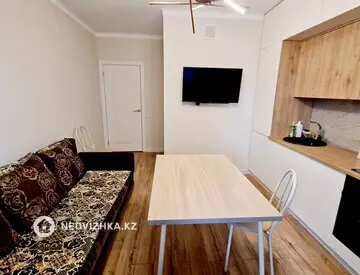 1-комнатная квартира, этаж 9 из 17, 47 м²
