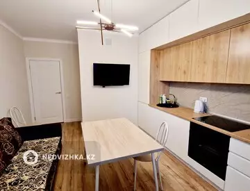 1-комнатная квартира, этаж 9 из 17, 47 м²