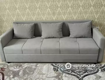 2-комнатная квартира, этаж 3 из 5, 75 м², посуточно