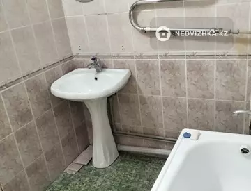 75 м², 2-комнатная квартира, этаж 3 из 5, 75 м², посуточно, изображение - 4