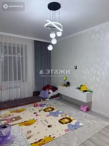 2-комнатная квартира, этаж 4 из 12, 40 м²