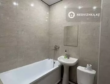 1-комнатная квартира, этаж 1 из 1, 38 м², по часам