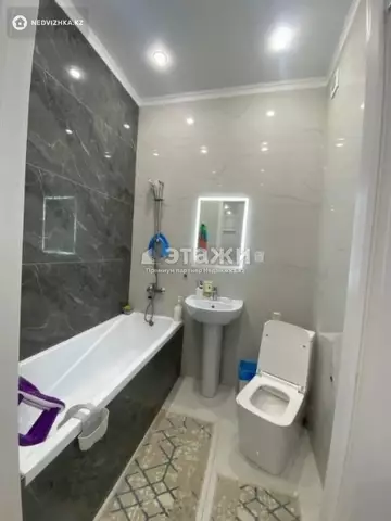 2-комнатная квартира, этаж 8 из 9, 59 м²