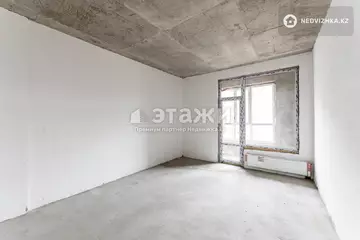 2-комнатная квартира, этаж 3 из 9, 38 м²