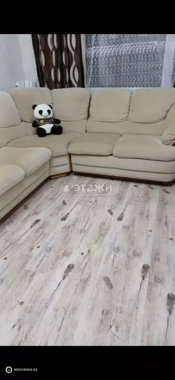 2-комнатная квартира, этаж 2 из 12, 63 м²