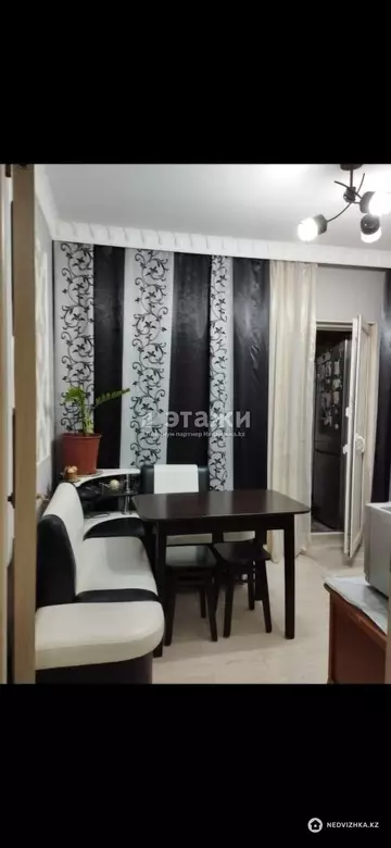 2-комнатная квартира, этаж 2 из 12, 63 м²