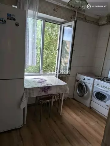 3-комнатная квартира, этаж 4 из 5, 59 м²