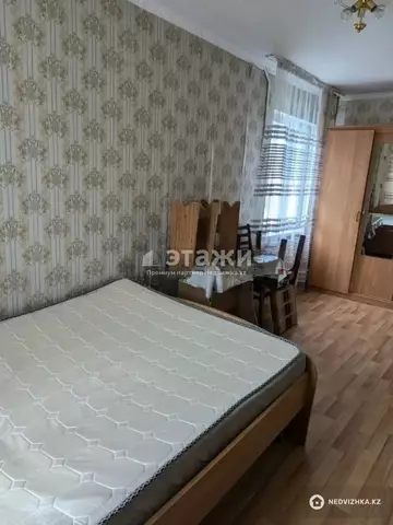 3-комнатная квартира, этаж 4 из 5, 59 м²