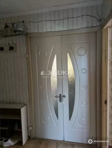 3-комнатная квартира, этаж 4 из 5, 59 м²