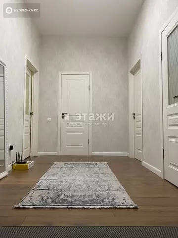 2-комнатная квартира, этаж 3 из 8, 66 м²