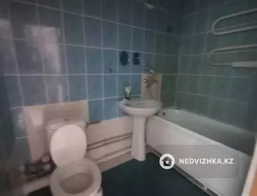 2-комнатная квартира, этаж 3 из 9, 48 м²