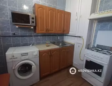 2-комнатная квартира, этаж 3 из 9, 48 м²
