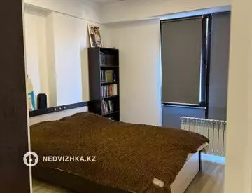 3-комнатная квартира, этаж 4 из 16, 65 м²