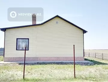 2-комнатный дом, 25 соток, 52 м²