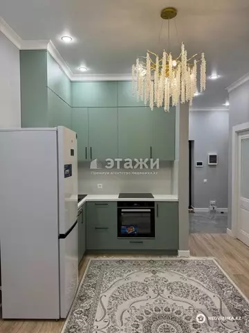 1-комнатная квартира, этаж 10 из 20, 47 м²