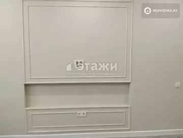 1-комнатная квартира, этаж 4 из 12, 38 м²