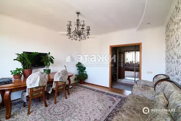 2-комнатная квартира, этаж 9 из 9, 69 м²