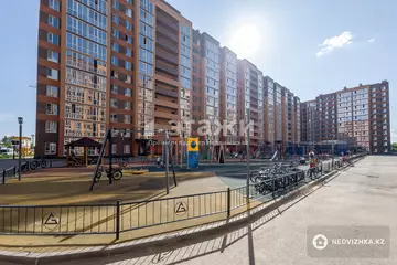 1-комнатная квартира, этаж 9 из 12, 40 м²