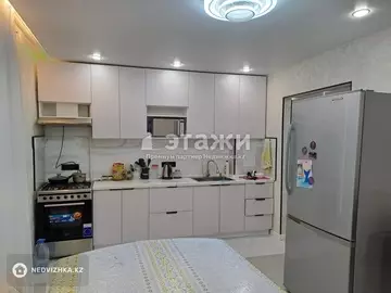 3-комнатная квартира, этаж 2 из 5, 60 м²