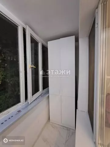 3-комнатная квартира, этаж 2 из 5, 60 м²