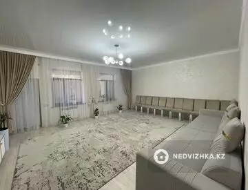 4-комнатный дом, 8 соток, 155 м²