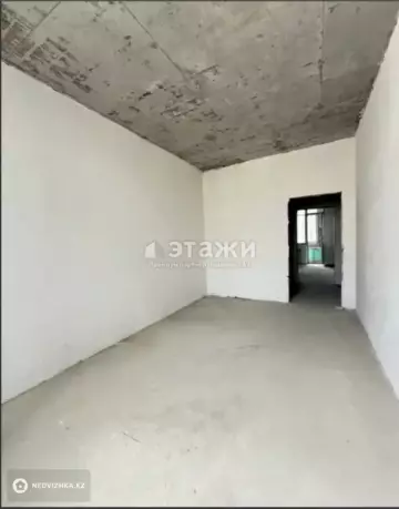 2-комнатная квартира, этаж 6 из 12, 74 м²