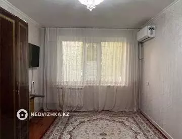 3-комнатная квартира, этаж 1 из 5, 62 м²
