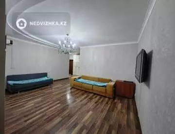 2-комнатная квартира, этаж 2 из 4, 82 м²