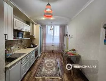 2-комнатная квартира, этаж 2 из 4, 82 м²