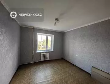 2-комнатная квартира, этаж 2 из 5, 55 м²