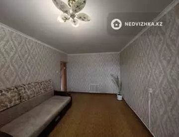 2-комнатная квартира, этаж 2 из 5, 55 м²