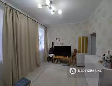 2-комнатная квартира, этаж 1 из 2, 45 м²