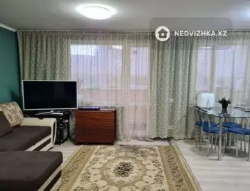 3-комнатная квартира, этаж 2 из 6, 63 м²