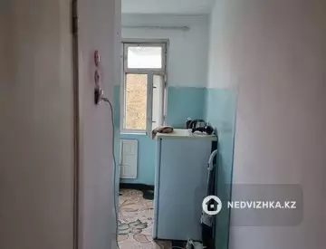 1-комнатная квартира, этаж 3 из 5, 33 м²