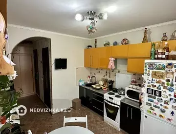 1-комнатная квартира, этаж 5 из 5, 42 м²