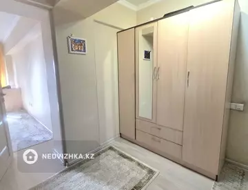 5-комнатная квартира, этаж 5 из 6, 137 м²