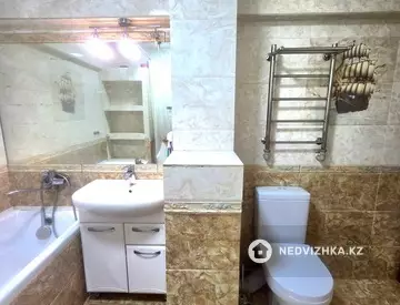 5-комнатная квартира, этаж 5 из 6, 137 м²