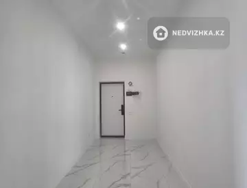 3-комнатная квартира, этаж 3 из 8, 104 м²