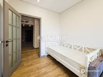 3-комнатная квартира, этаж 12 из 13, 85 м², на длительный срок