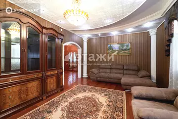 3-комнатный дом, 4 соток, 250 м²