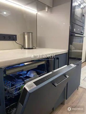 2-комнатная квартира, этаж 1 из 12, 46 м²