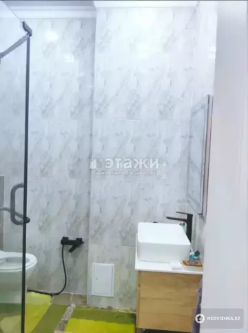 2-комнатная квартира, этаж 6 из 18, 64 м²