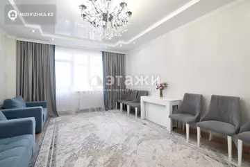3-комнатная квартира, этаж 8 из 18, 117 м²