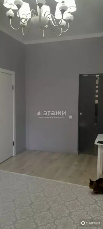 3-комнатная квартира, этаж 2 из 8, 90 м²