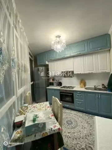 2-комнатная квартира, этаж 20 из 22, 42 м²