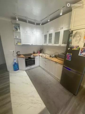 2-комнатная квартира, этаж 11 из 12, 50 м²